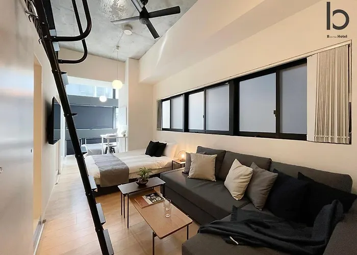 Bhotel Nekoyard - Modern Loft Studio Near Peace Park & City Center